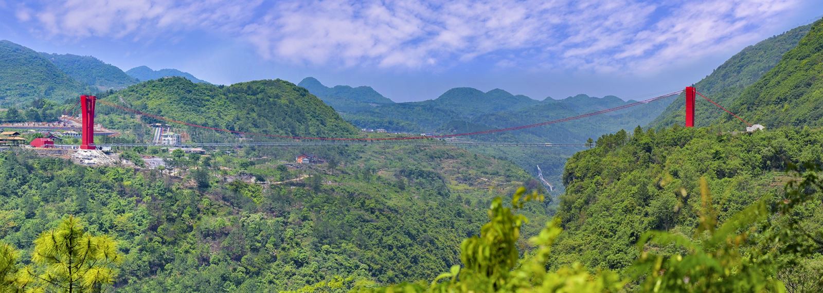 蒼宇鏡廊|湟川三峽擎天玻璃橋